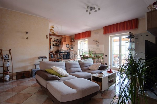 appartamento in vendita a Roccamontepiano in zona Terranova