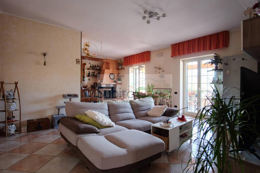 appartamento in vendita a Roccamontepiano in zona Terranova