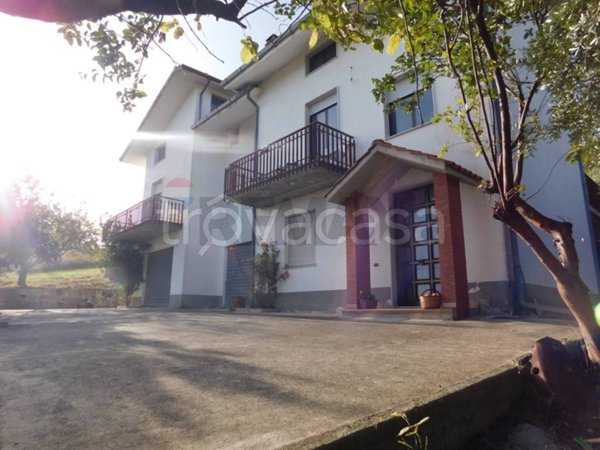 casa indipendente in vendita a Roccamontepiano