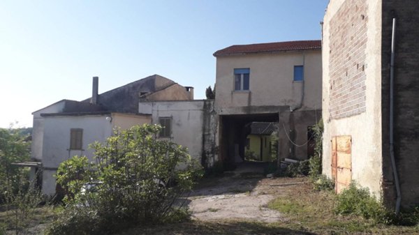 casa indipendente in vendita a Roccamontepiano in zona Terranova