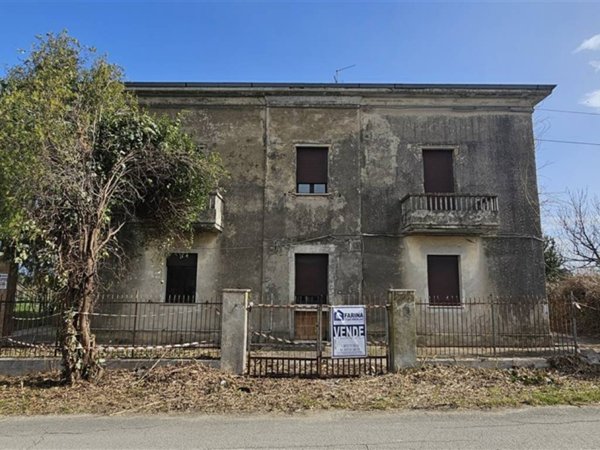 casa indipendente in vendita a Rocca San Giovanni in zona Piane Favaro