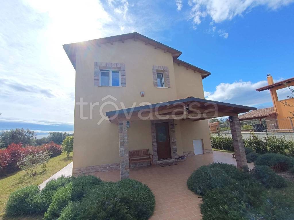 casa indipendente in vendita a Rocca San Giovanni