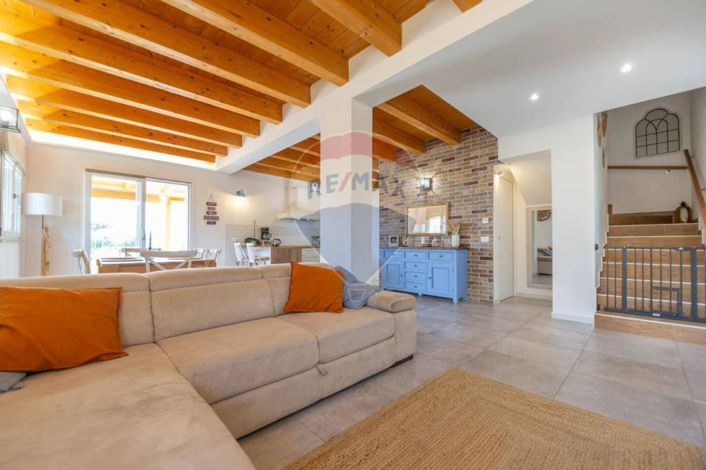 casa indipendente in vendita a Rocca San Giovanni
