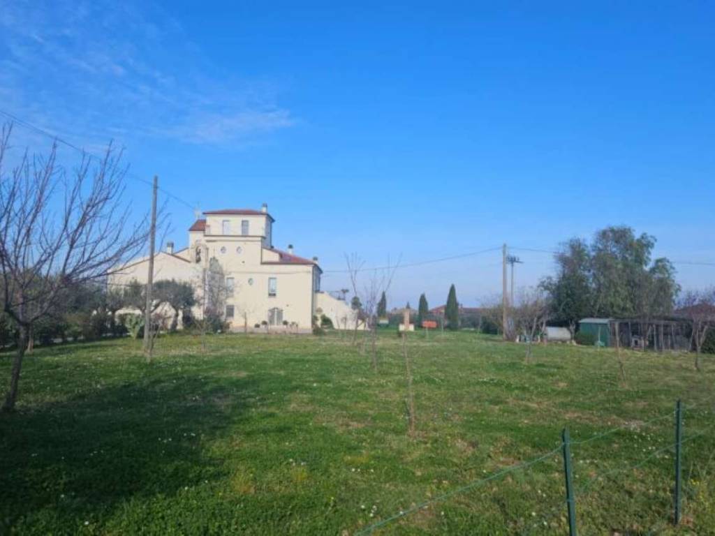 casa indipendente in vendita a Rocca San Giovanni in zona San Giacomo