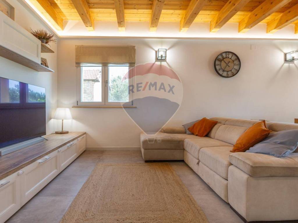 casa indipendente in vendita a Rocca San Giovanni