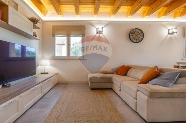 casa indipendente in vendita a Rocca San Giovanni