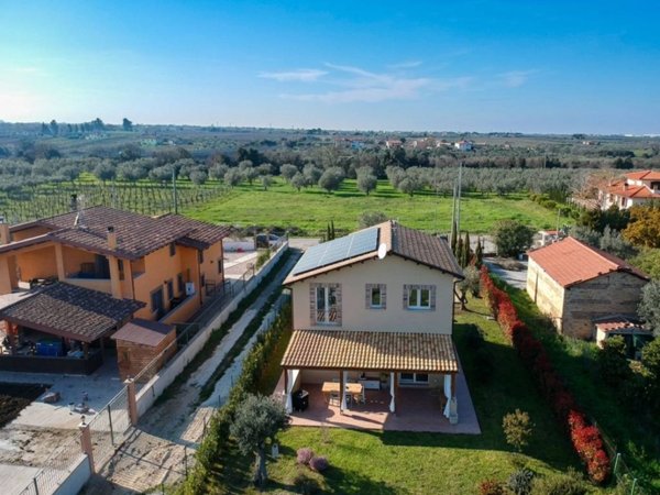 casa indipendente in vendita a Rocca San Giovanni