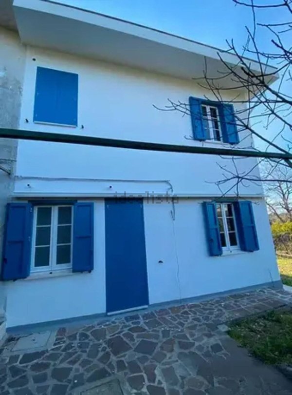 quadrivano in vendita a Rocca San Giovanni in zona Piane Favaro