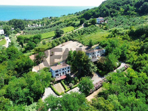 appartamento in vendita a Rocca San Giovanni in zona Foce