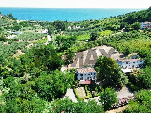 appartamento in vendita a Rocca San Giovanni in zona Foce