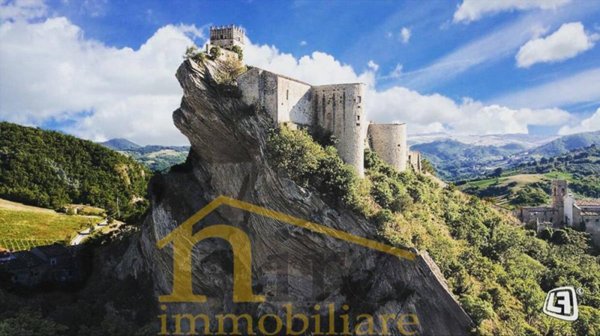 casa indipendente in vendita a Roccascalegna