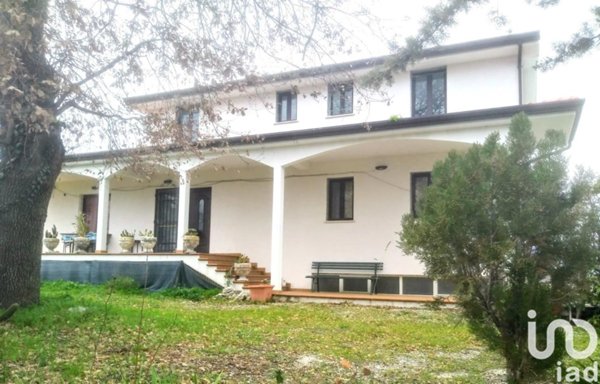 casa indipendente in vendita a Roccascalegna