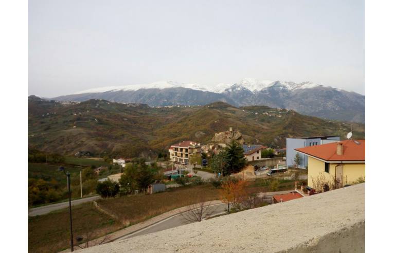 casa indipendente in vendita a Roccascalegna in zona Aia di Rocco