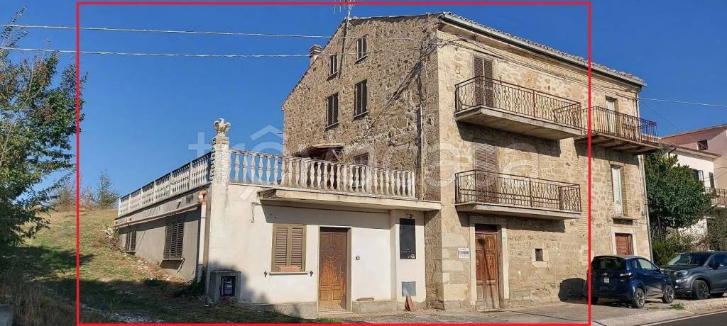 casa indipendente in vendita a Roccascalegna