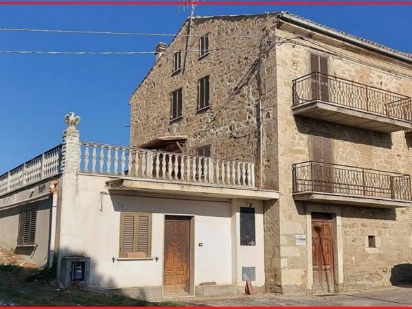 appartamento in vendita a Roccascalegna