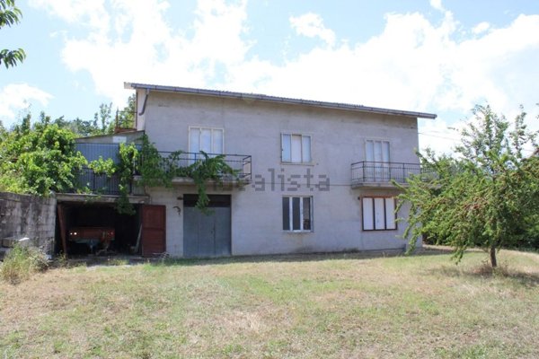 casa indipendente in vendita a Roccascalegna