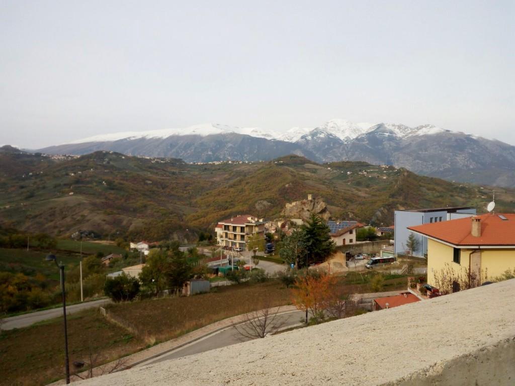 casa indipendente in vendita a Roccascalegna in zona Aia di Rocco