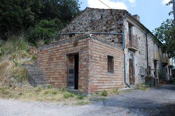 casale in vendita a Roccascalegna in zona Aia di Rocco