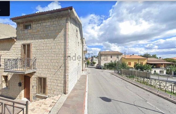 casa indipendente in vendita a Roccaspinalveti