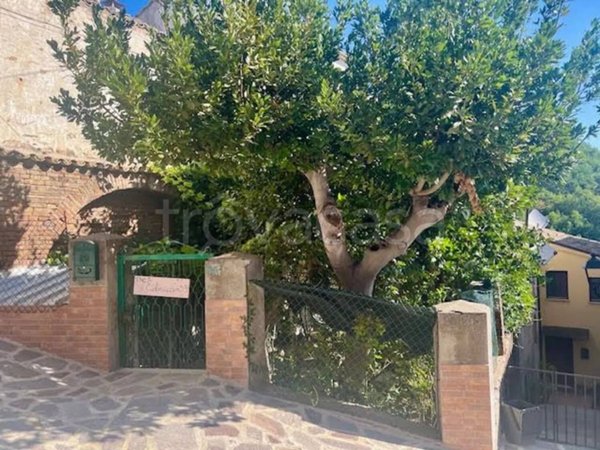 casa indipendente in vendita a San Buono