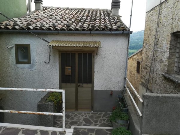 casa indipendente in vendita a San Buono