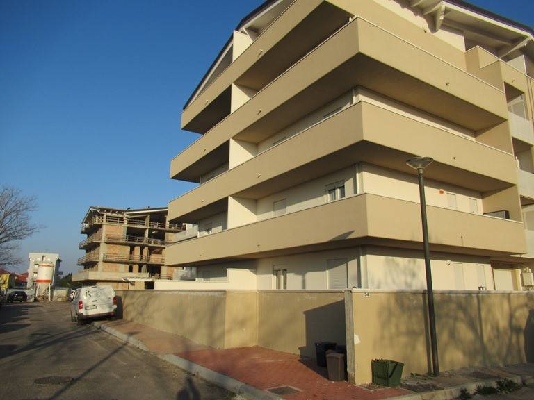appartamento in vendita a San Giovanni Teatino in zona D'Ilio