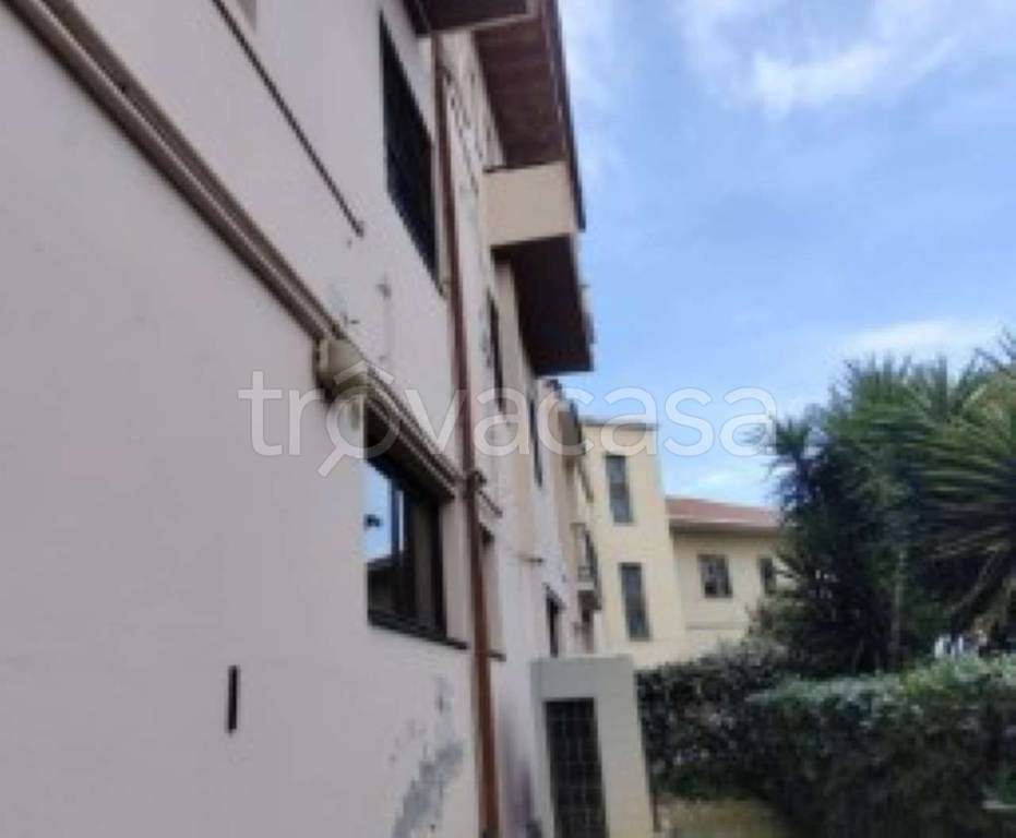 negozio in vendita a San Giovanni Teatino in zona Sambuceto