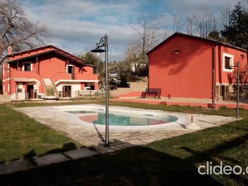 casa indipendente in vendita a San Giovanni Teatino
