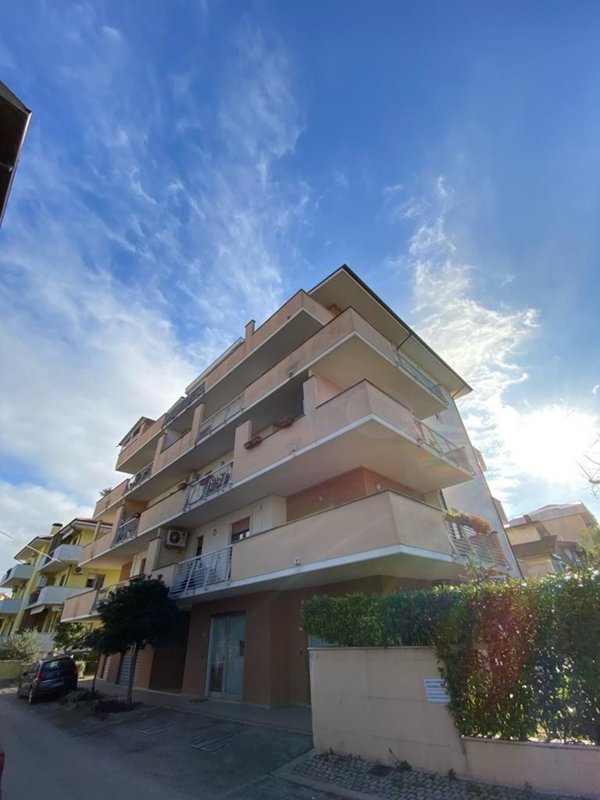 appartamento in vendita a San Giovanni Teatino in zona Sambuceto