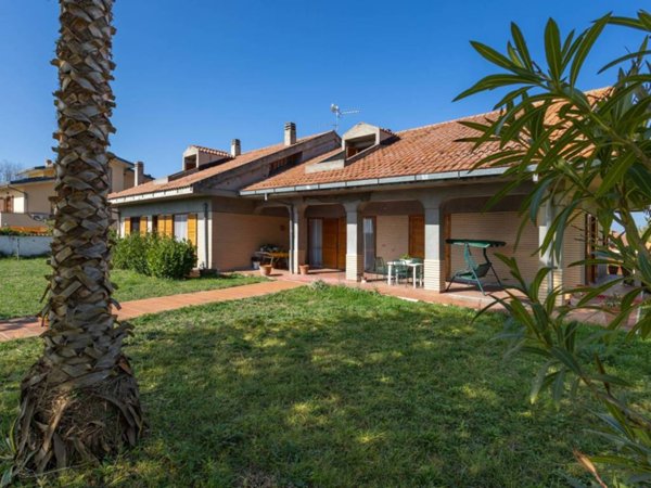 casa indipendente in vendita a San Giovanni Teatino