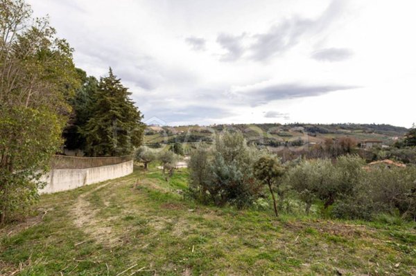 terreno agricolo in vendita a San Giovanni Teatino