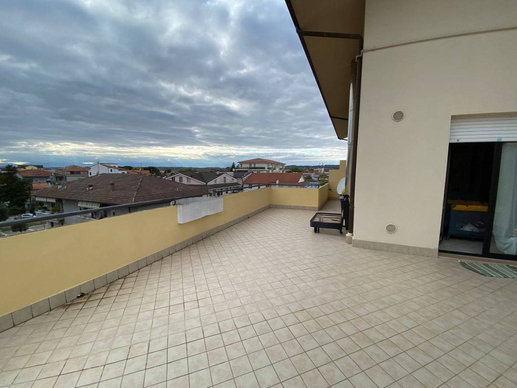 appartamento in vendita a San Giovanni Teatino in zona Sambuceto
