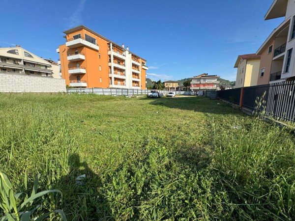 negozio in vendita a San Giovanni Teatino in zona Sambuceto