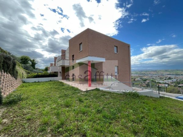 casa indipendente in vendita a San Giovanni Teatino in zona Sambuceto