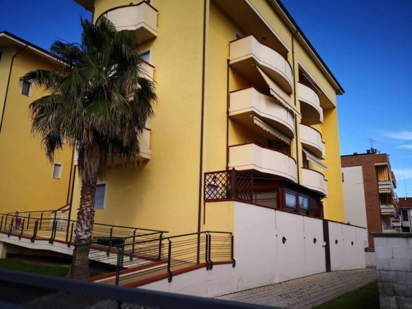 appartamento in vendita a San Giovanni Teatino in zona Sambuceto