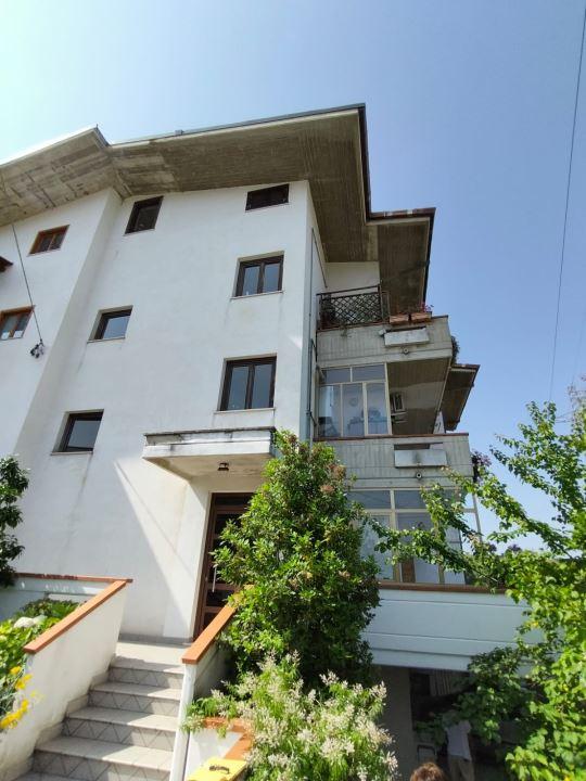 appartamento in vendita a San Giovanni Teatino in zona Dragonara