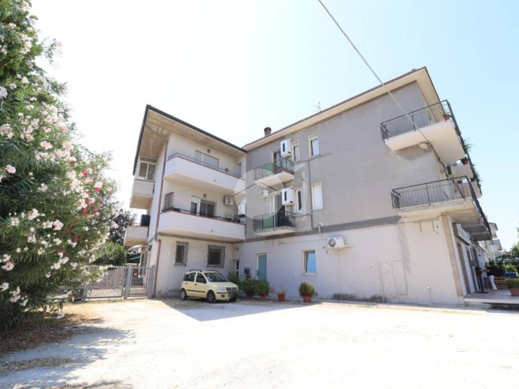 appartamento in vendita a San Giovanni Teatino in zona Sambuceto