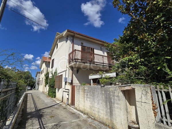casa indipendente in vendita a San Giovanni Teatino