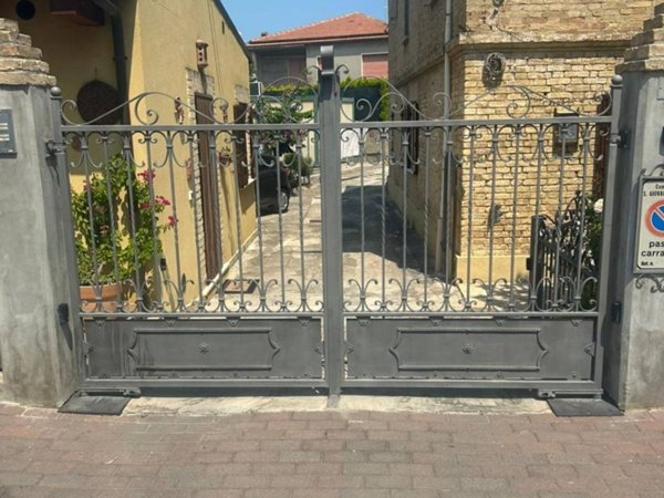 appartamento in vendita a San Giovanni Teatino in zona Sambuceto