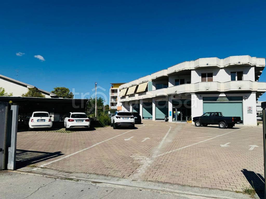 appartamento in vendita a San Giovanni Teatino in zona Sambuceto