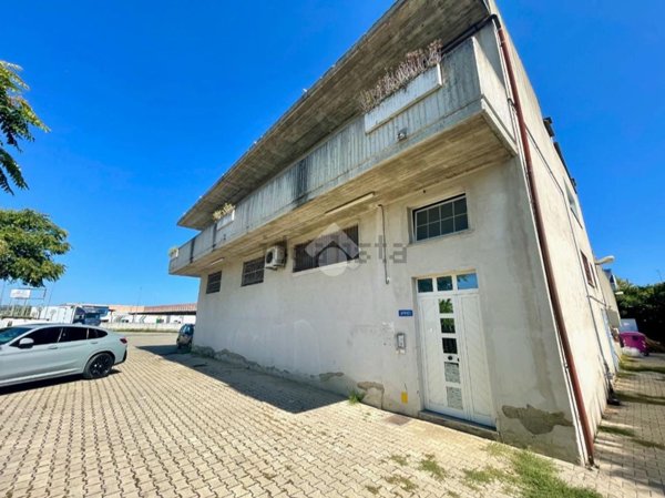 ufficio in vendita a San Giovanni Teatino