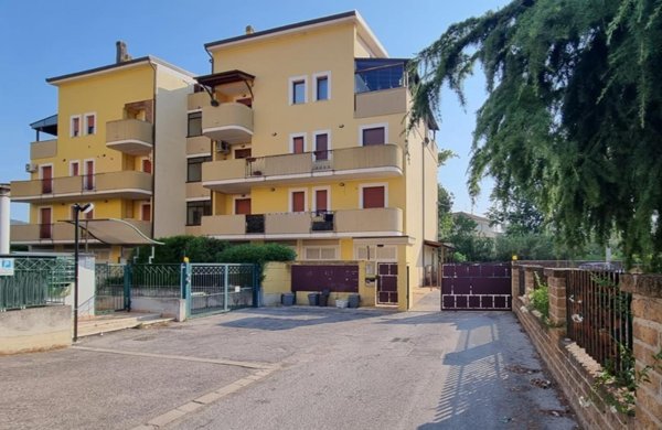 appartamento in vendita a San Giovanni Teatino in zona Sambuceto