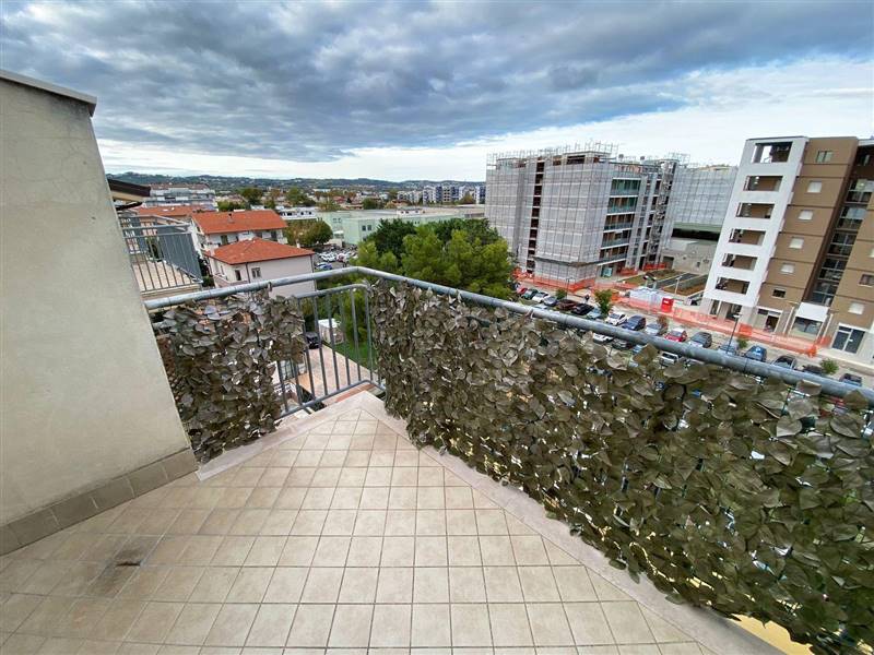 appartamento in vendita a San Giovanni Teatino in zona Sambuceto