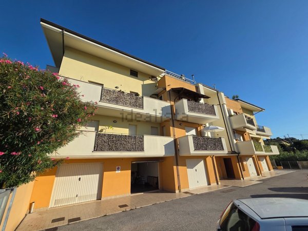 appartamento in vendita a San Giovanni Teatino in zona Sambuceto