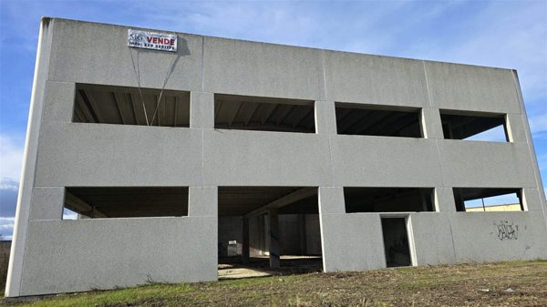 capannone in vendita a San Giovanni Teatino in zona Sambuceto