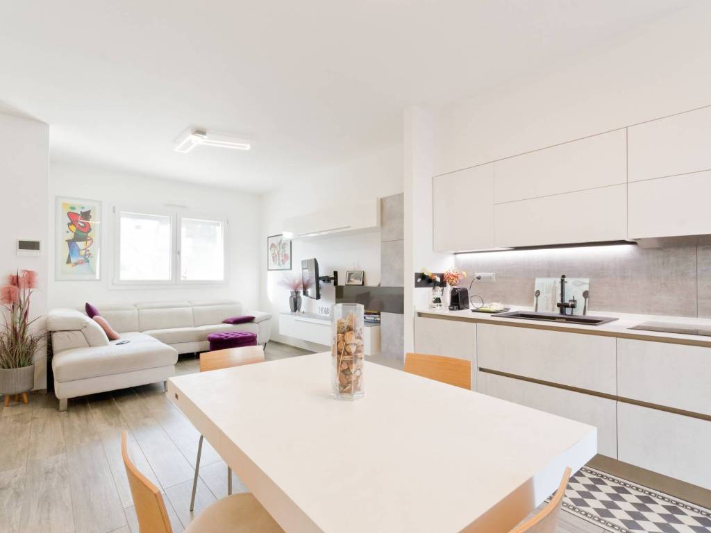 casa indipendente in vendita a San Giovanni Teatino in zona Sambuceto