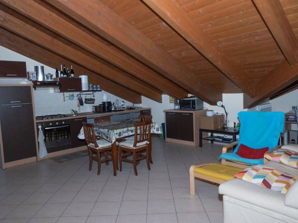 appartamento in vendita a San Giovanni Teatino in zona Sambuceto