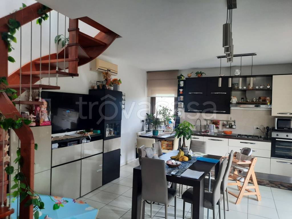 appartamento in vendita a San Giovanni Teatino in zona Sambuceto