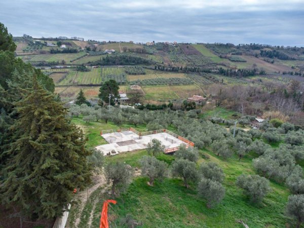 casa indipendente in vendita a San Giovanni Teatino in zona Di Nisio