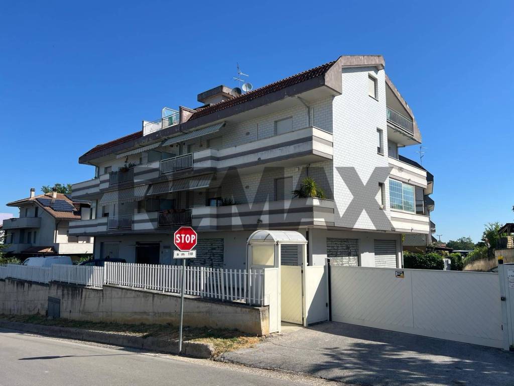 appartamento in vendita a San Giovanni Teatino in zona Di Nisio